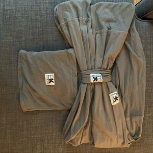 SOLD Baby Ktan Breeze baby carrier Charcoal Grey